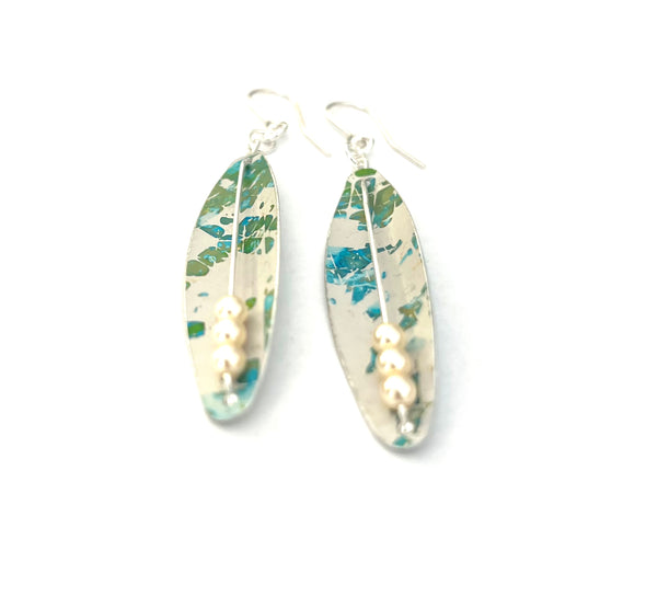 Green / blue speckle pod / pearl earrings