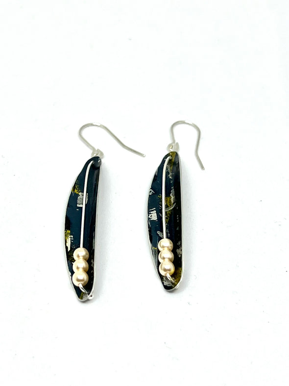 Black / Gold long Pod and pearl style Earrings