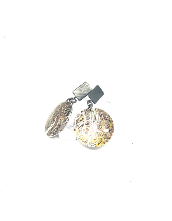 Metallic Rock and oxidised stud Earrings