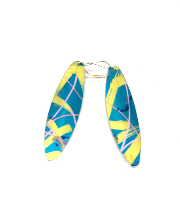 Feather shaped Earrings in blue /yellow /pink